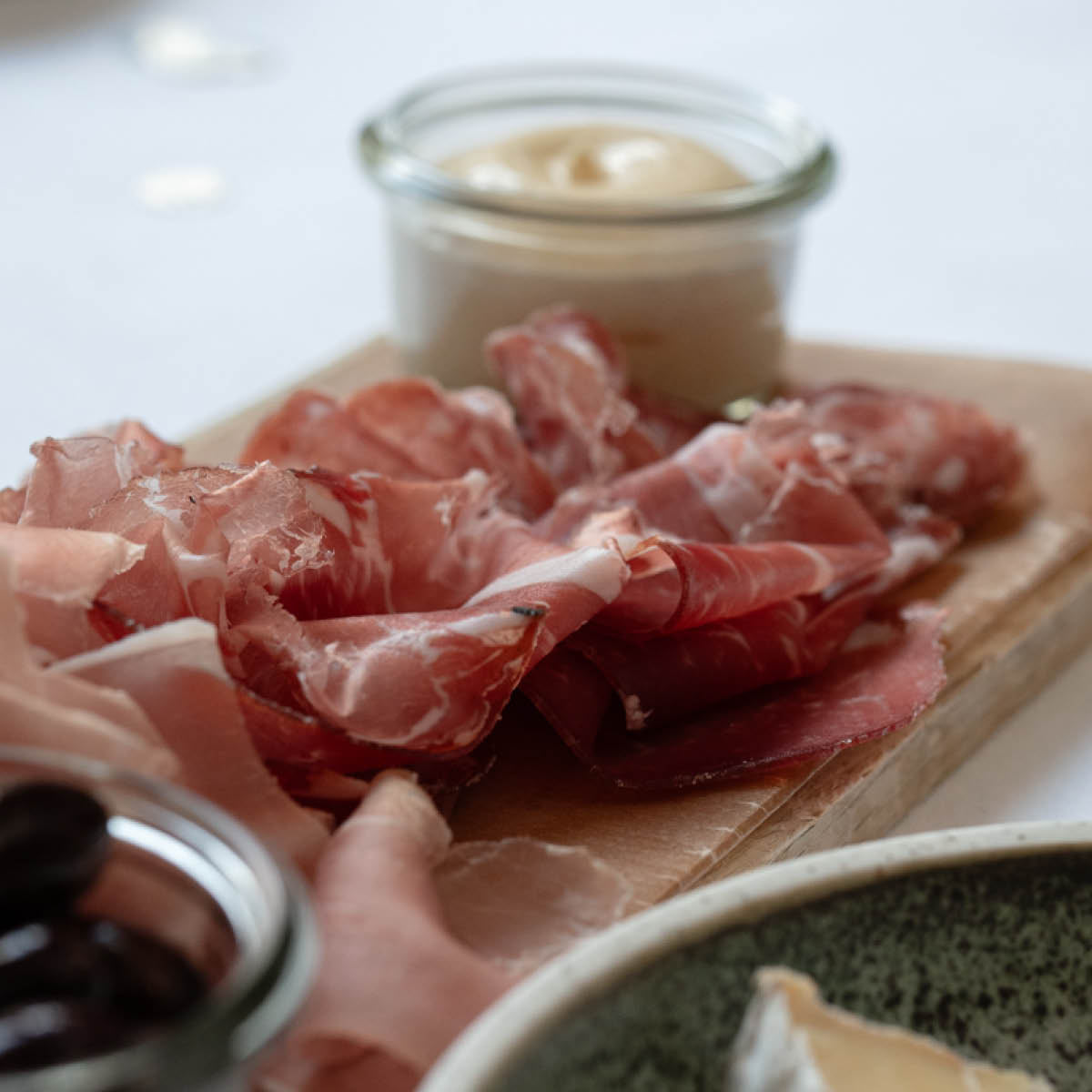 Nytårsmad ud af huset 2025