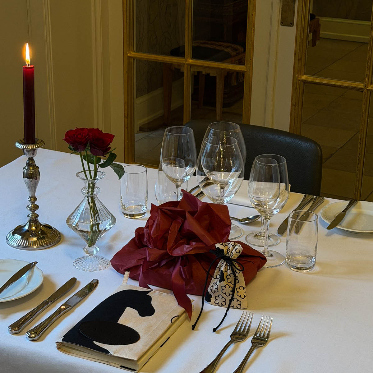 Valentine's Day with Rhanders Gloves