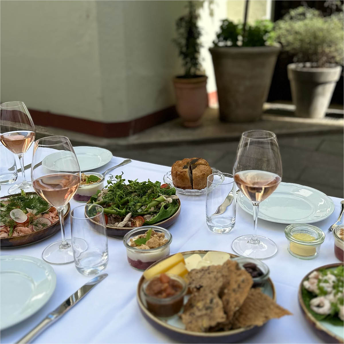 TAPAS